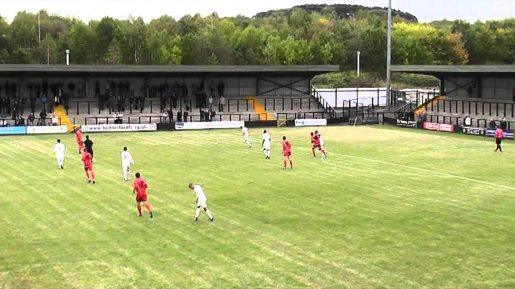 HEDNESFORD TOWN FC v Stafford Rangers FC (NPL Game 6) 29/08/2011