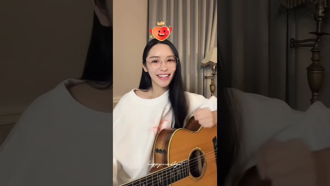12.12.66 Lookkaew Live Tiktok : Lookkaew Kamollak