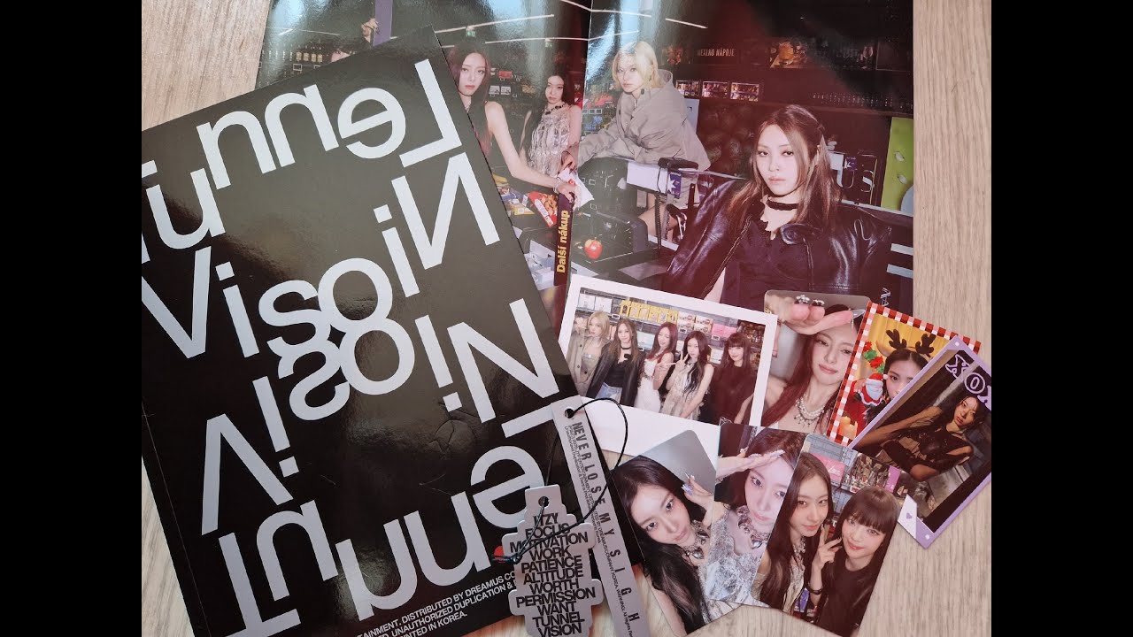 ITZY - TUNNEL VISION (Photobook Ver. B)