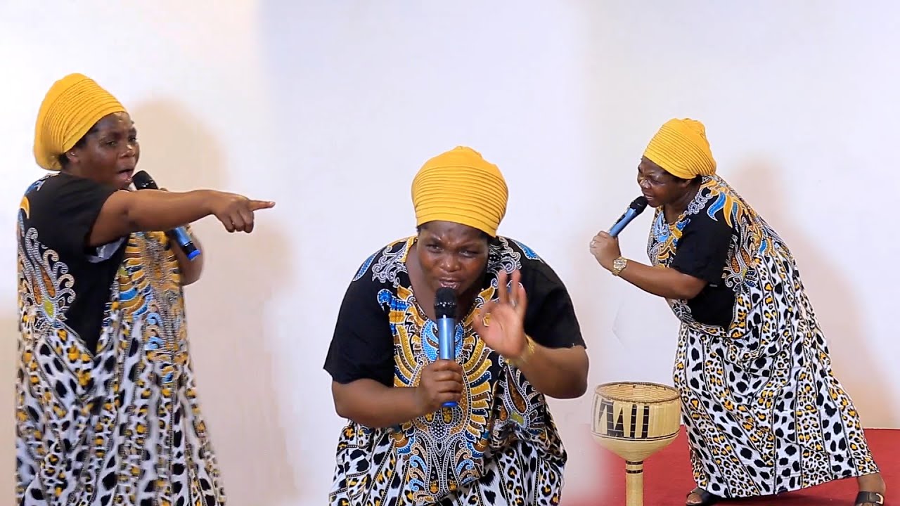 Bye Bye 2022:Ev.NYIRAPASIKA ahanuye ibizaranga 2023🥱Yeriko Ikuweho kubanyarwanda👏Abyinnye Rumba Koko