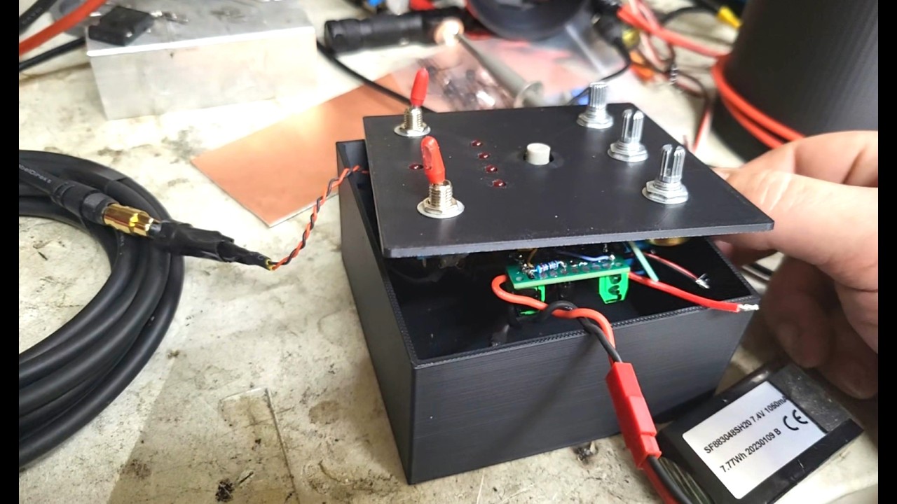 Basic Arduino Nano Tesla Coil Interrupter V1 w/ Fiber Optic Link (SSTC/DRSSTC/Bluetooth Audio)