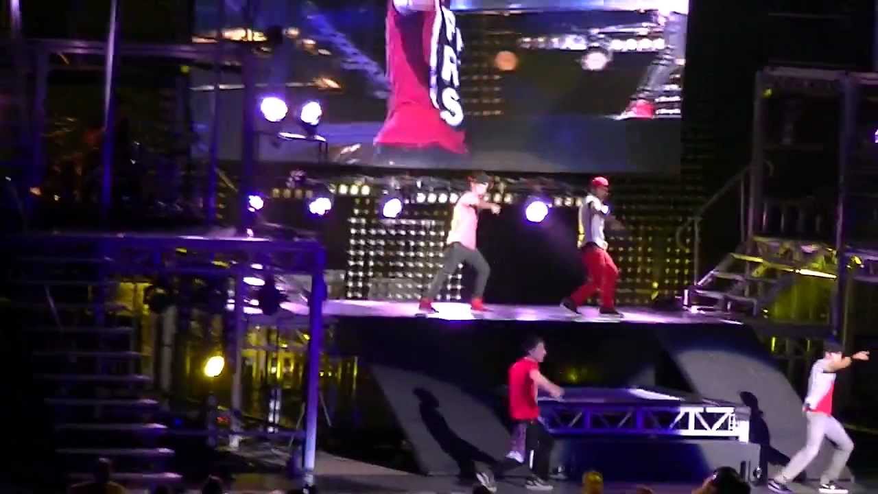 Big Time Rush, Show Me & Music Sounds Better with You, Jones Beach Theater 8-17-2012 (9)