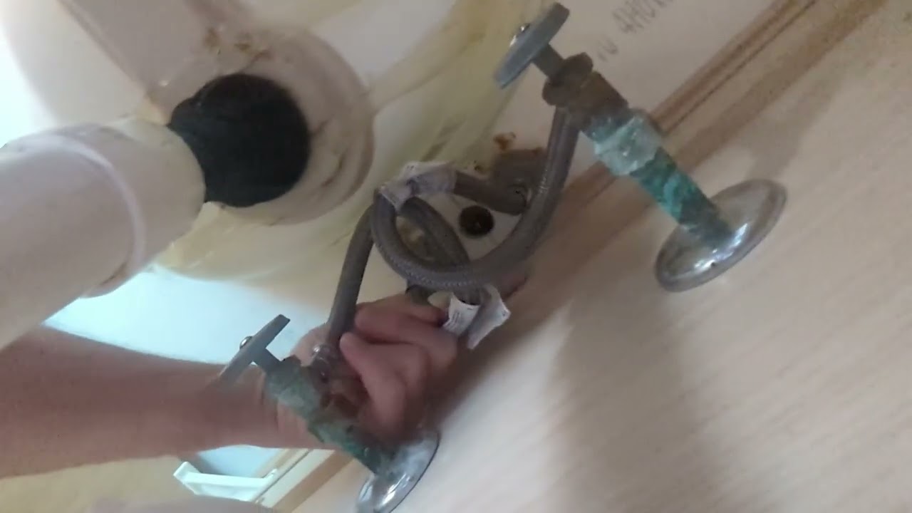 BWE Waterfall Faucet