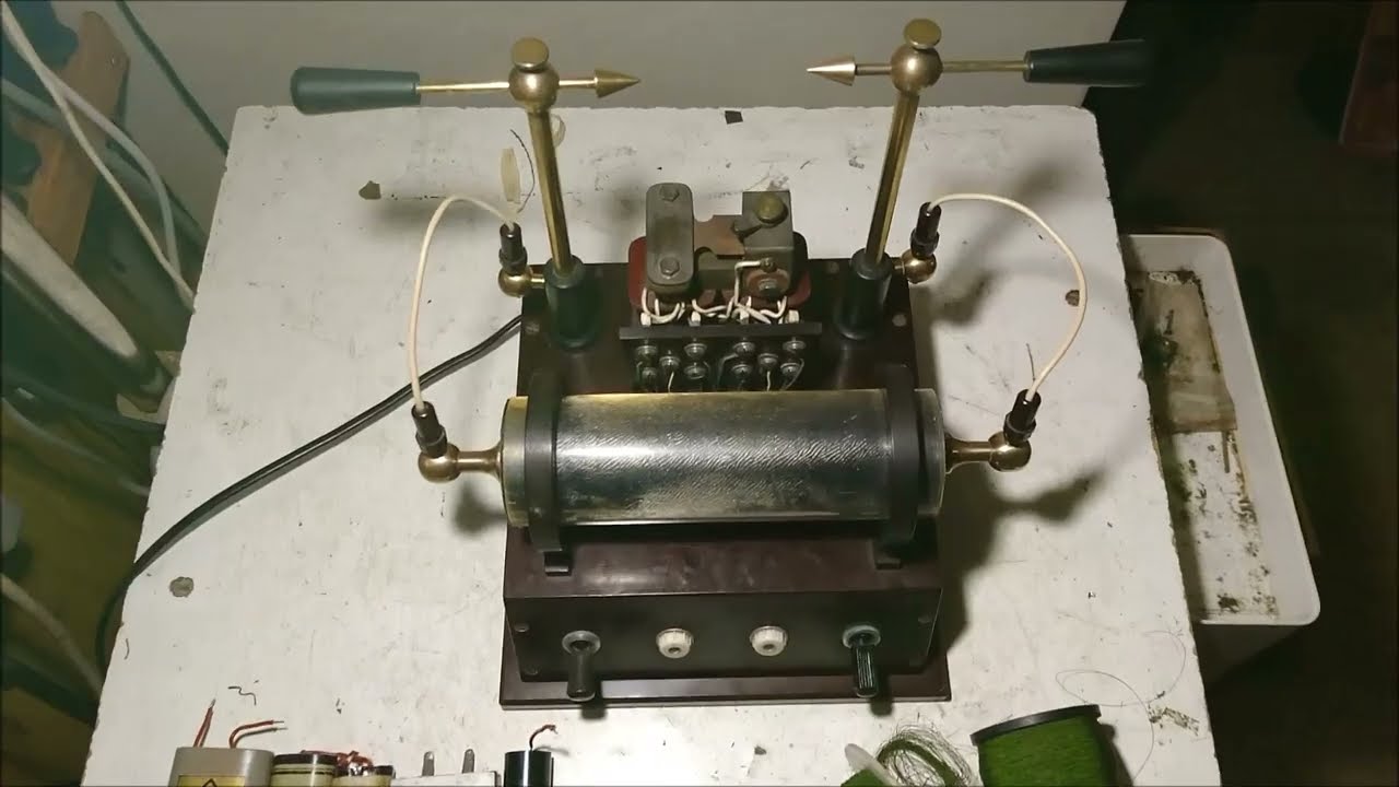 Ruhmkorff induction coil