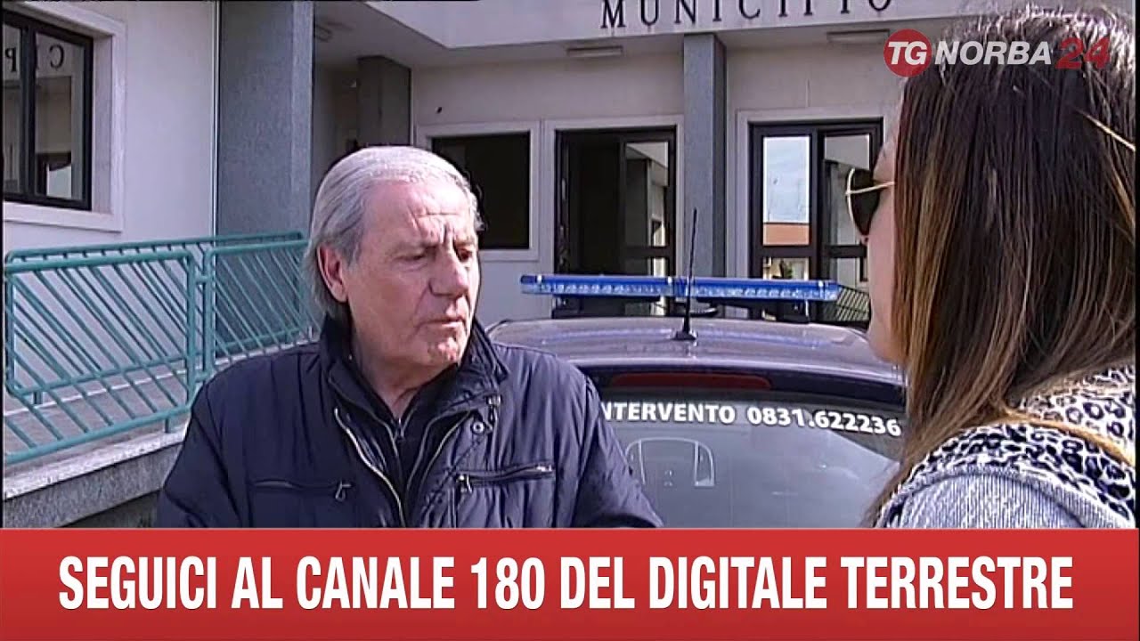 TORCHIAROLO LA PROCESSIONE SI FERMA DAVANTI ALLA CASA DEL BOSS