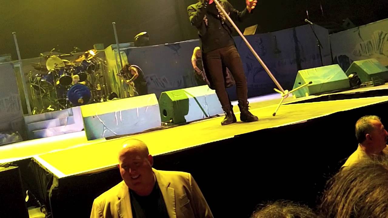 Iron Maiden - Vegas Pit Drama