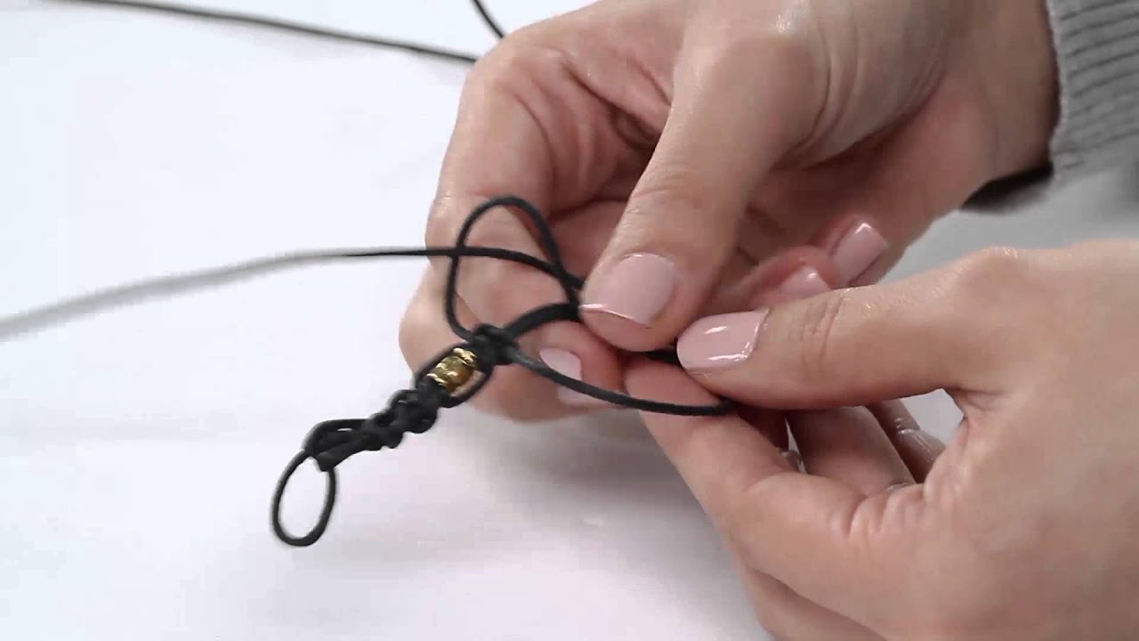طريقة عمل أساور الخيوط بالخرز الذهبي