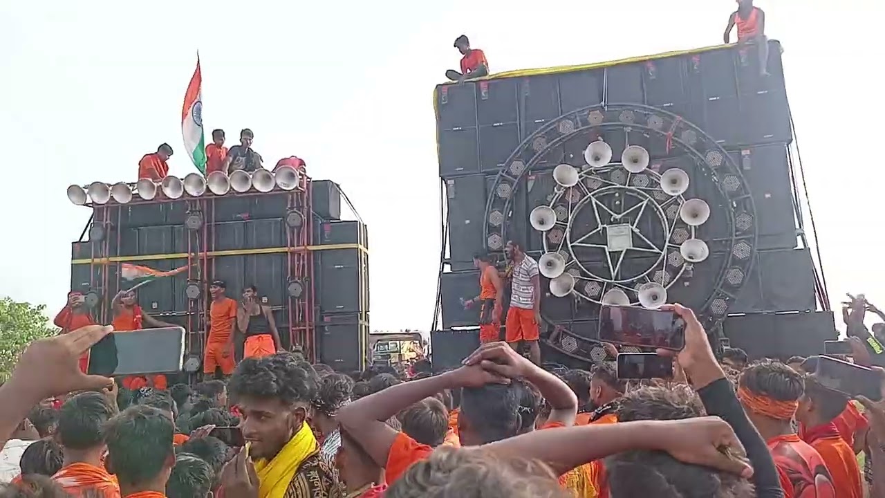 Shakti dj hightake Gorakhpur Baba paar competition hua tha Jeet gaye the ham log Bihar Gaya tha dj w