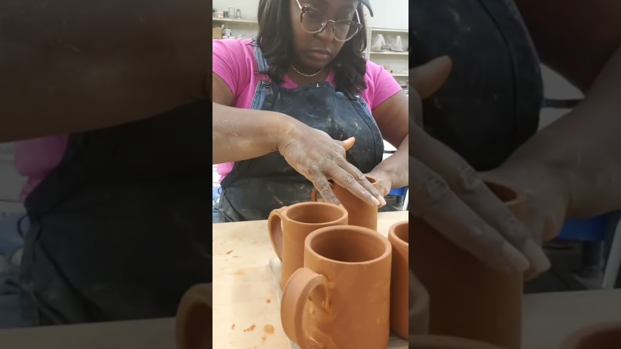 red b mix clay - attaching handles to mugs