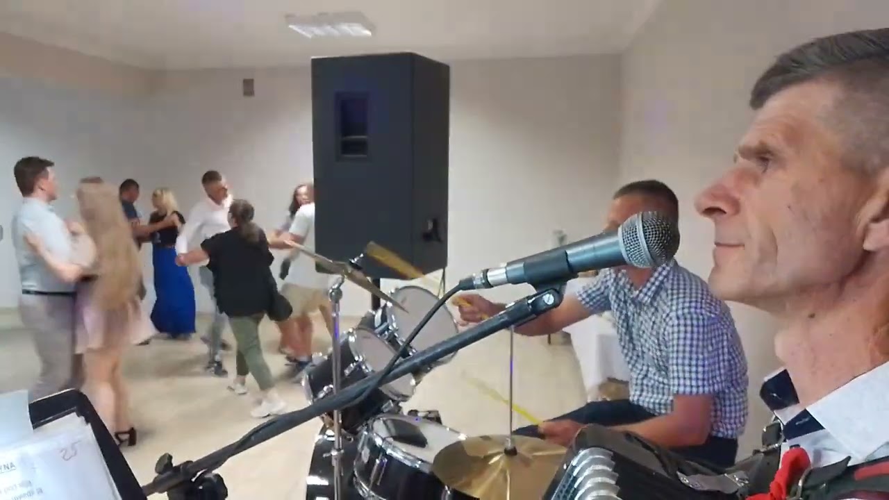 05.07.2025 Zabawa w Rdzowie😁  A wśród nich Emil i Weronika