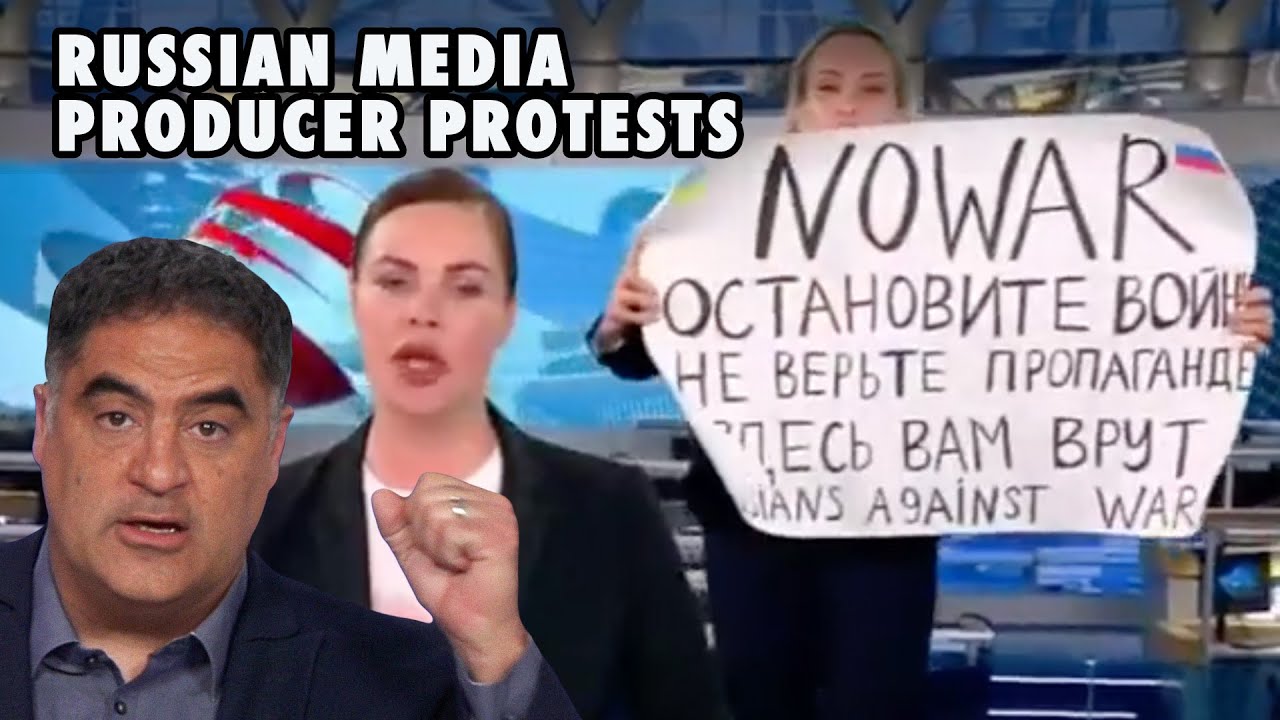 Anti-War Protestor CRASHES Russian News Broadcast