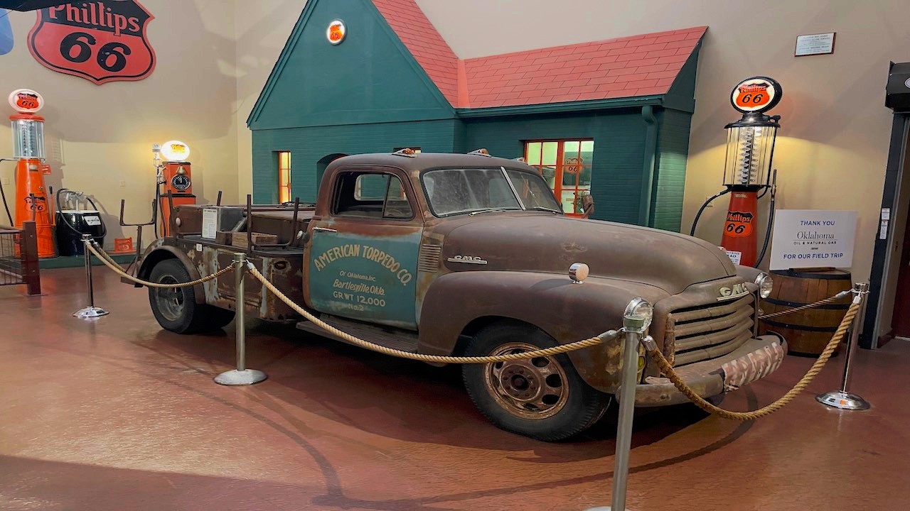 Part 2: Visiting Woolaroc Museum & Wildlife Preserve in Oklahoma