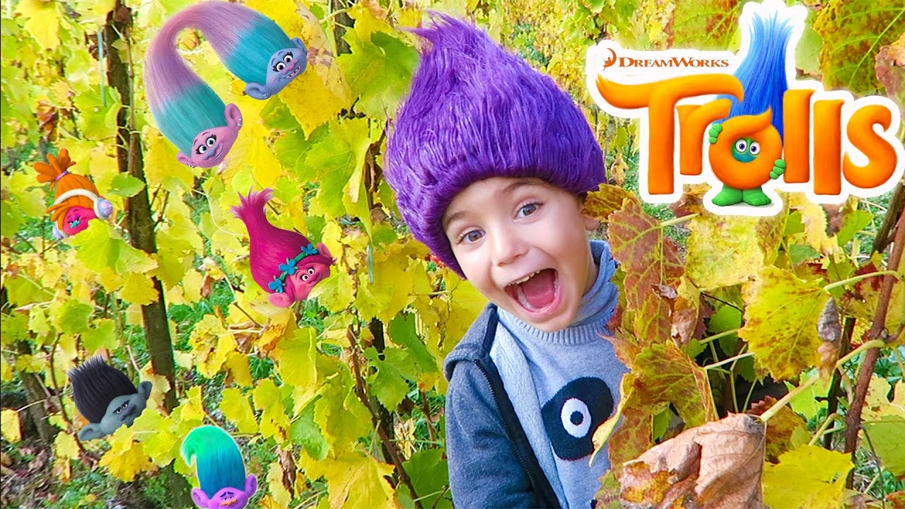 VLOG - CHASSE aux SURPRISES TROLLS - JOUETS
