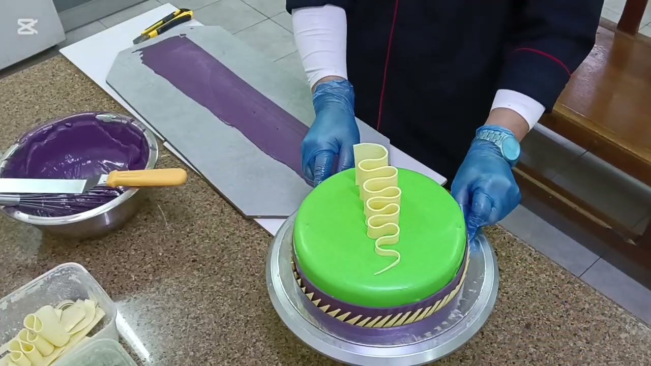 Decorating Chocolate Pistachio cake and Ube Chocolate with chocolate decoration 💫💞