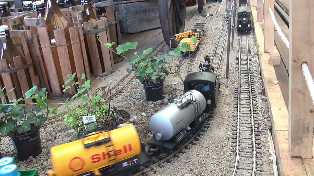 2D AGJ 2nd August 2013  preceded by Y31 on Kinnekullebanan