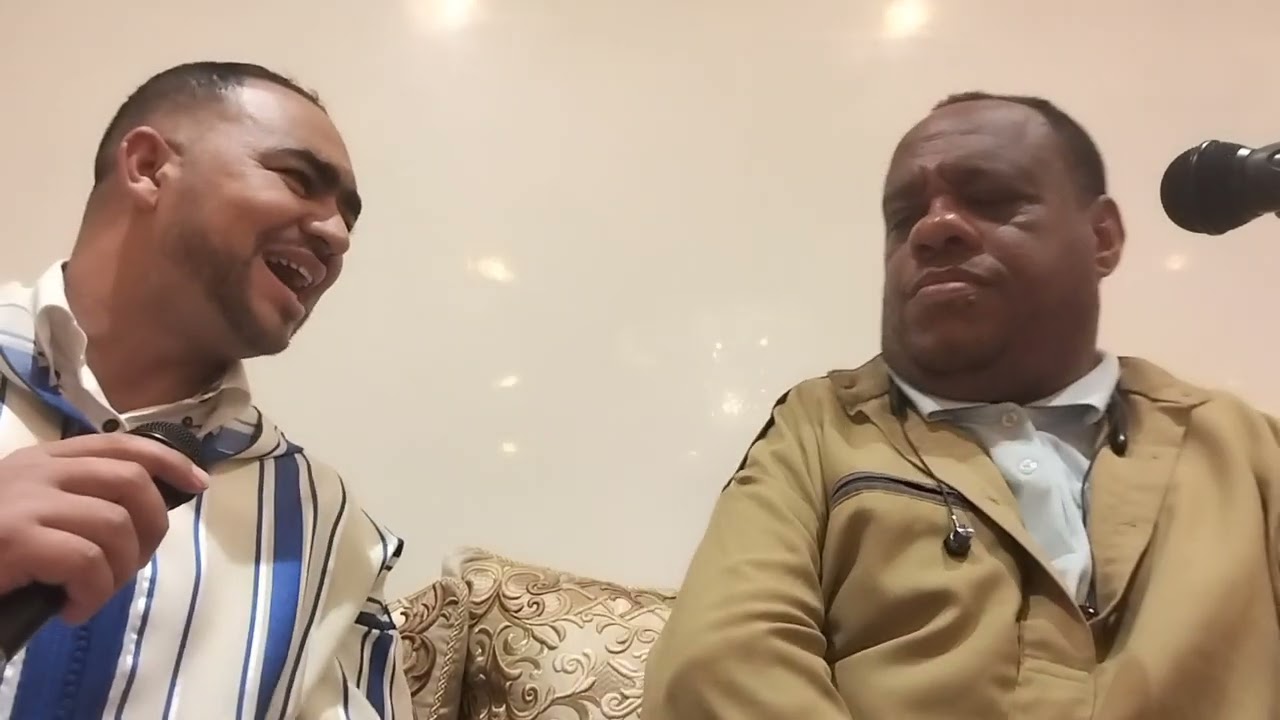انشودة جميلة مع الصحراوي #اكسبلور #duet #food #danslabulledecali #دويتو #singing #الجزائر 