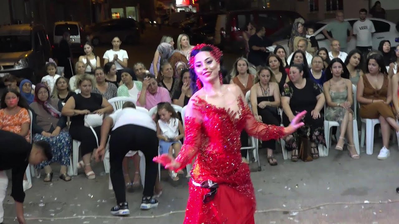 Gaziemir Roman Düğünler, Güzelleri Sökeli Hasret Çalıyor Gelin Kız Oynuyor