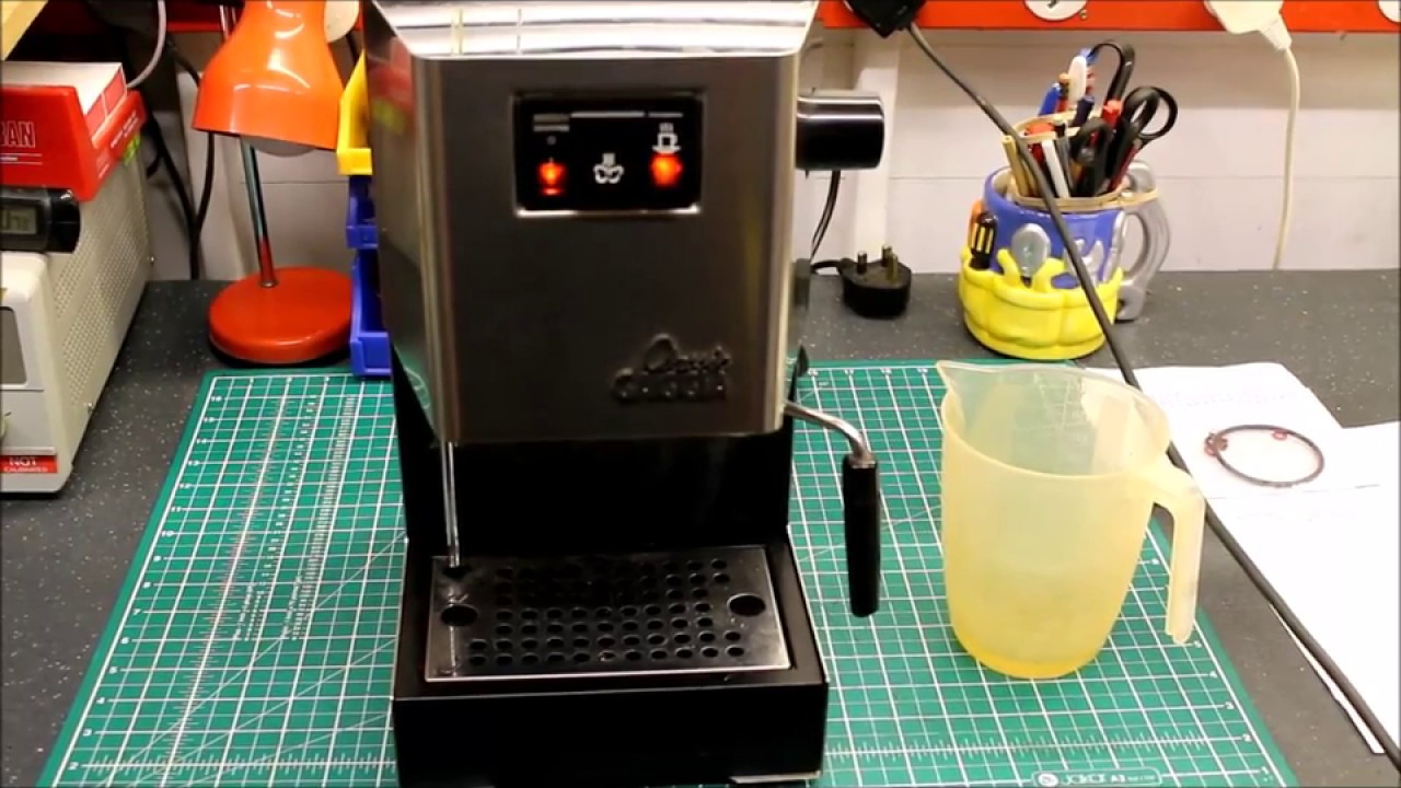 Ремонт бойлера кофемашины Gaggia Classic в мастерской FixItWorkshop, Уортинг.