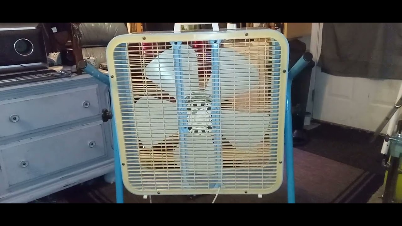 1975-76 Kmart K223-W box fan 
