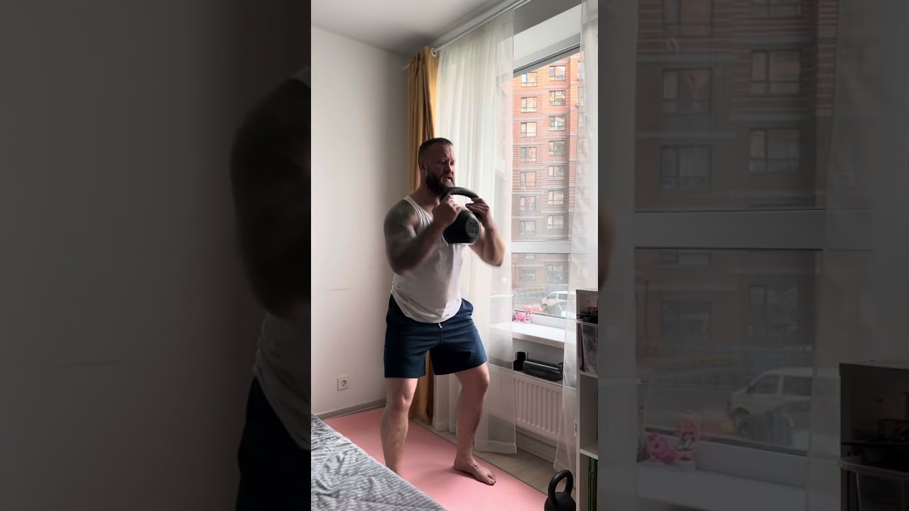 Тренировка с гирей дома 