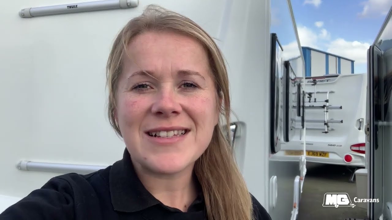 The most luxurious 2 berth caravan?! Have a look with us! Coachman VIP 460