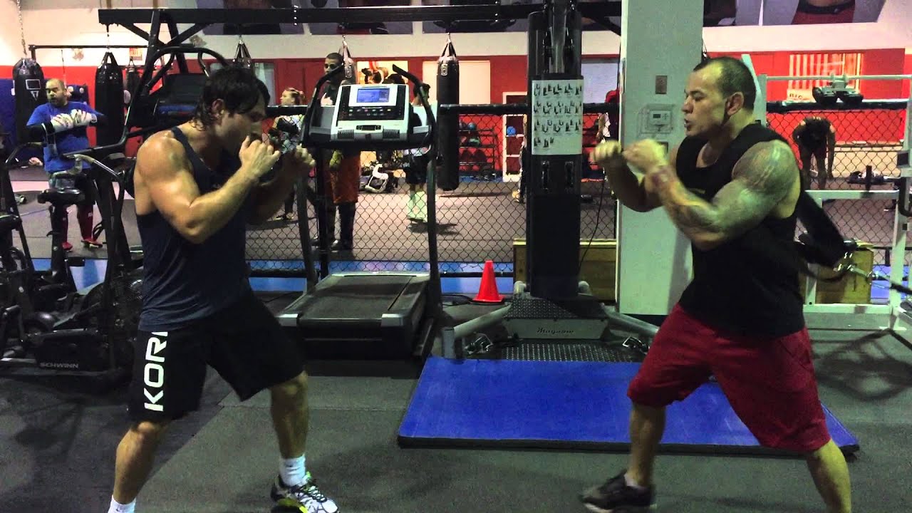 Gleison Tibau training for UFC stefane dias