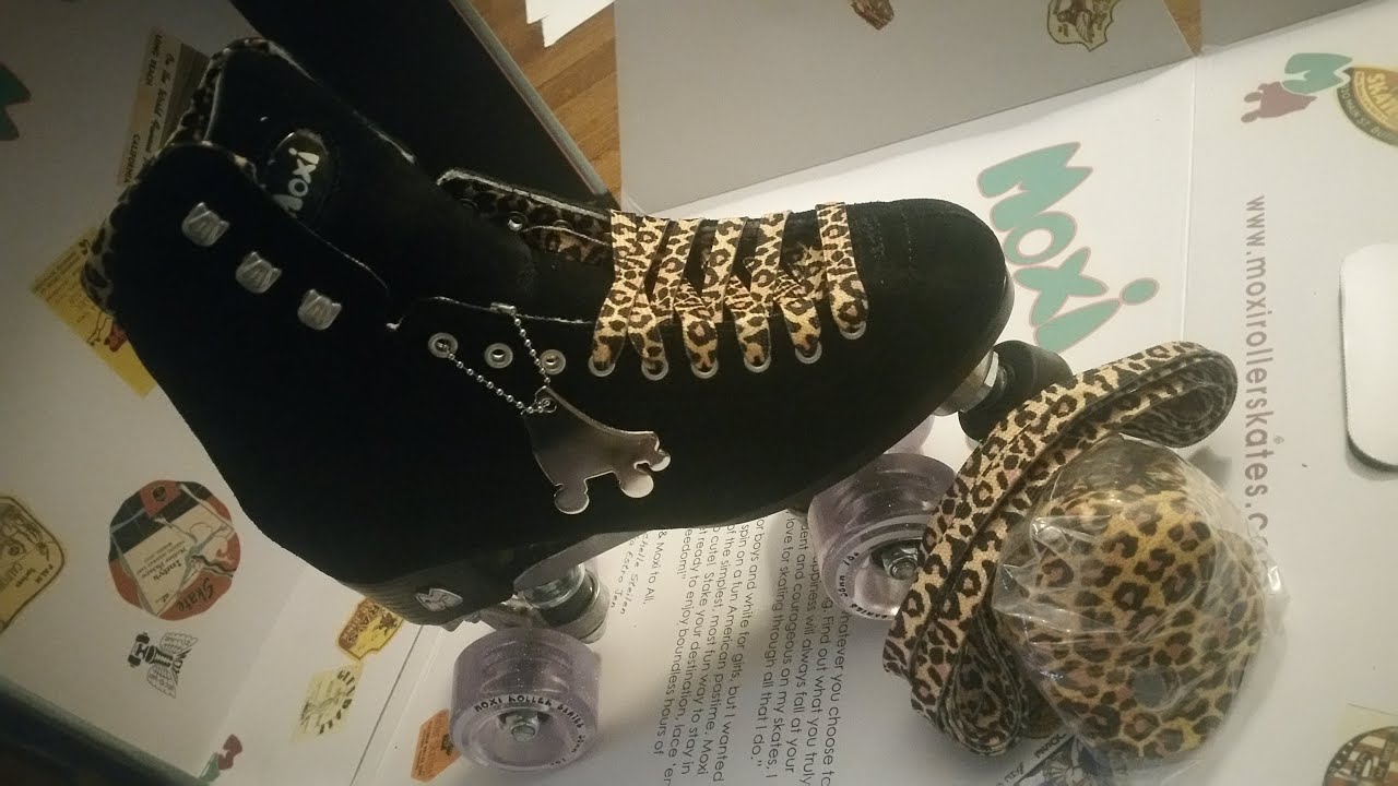 Roller Skates for Wide Feet!