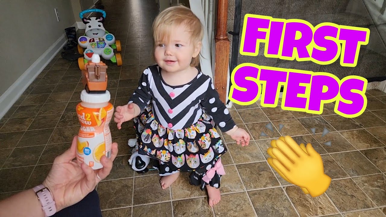 BABY BONNIE TOOK HER FIRST STEPS!! ☺️👏