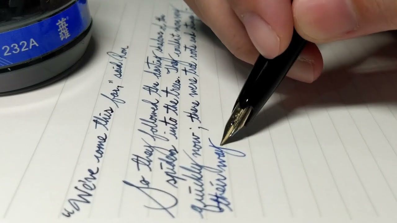 Platinum Vintage Pocket Pen 18k M nib. Hero 232A Blue Black. Cursive Writing fountain pen. BG music.