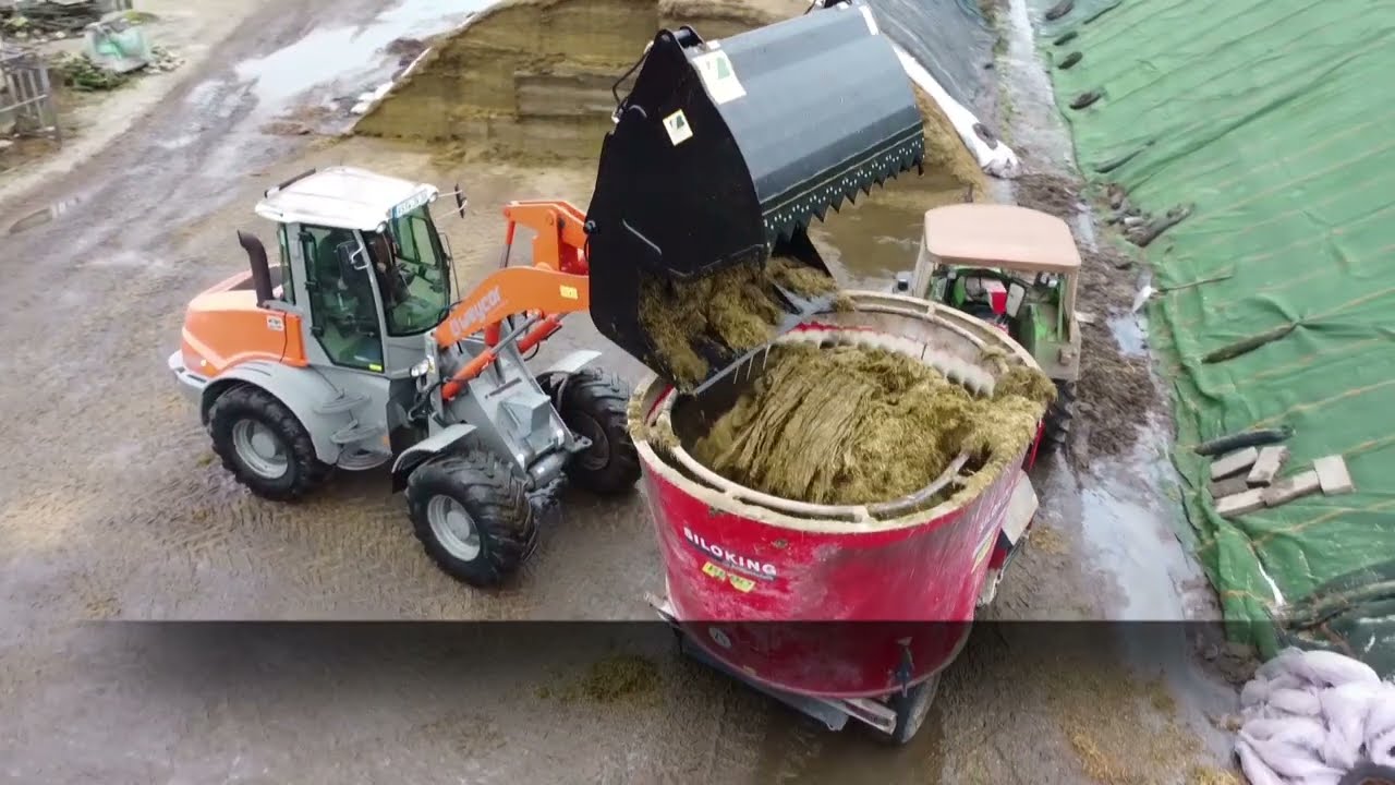 S40 Schneidschauel SXL am Weycor AR 105