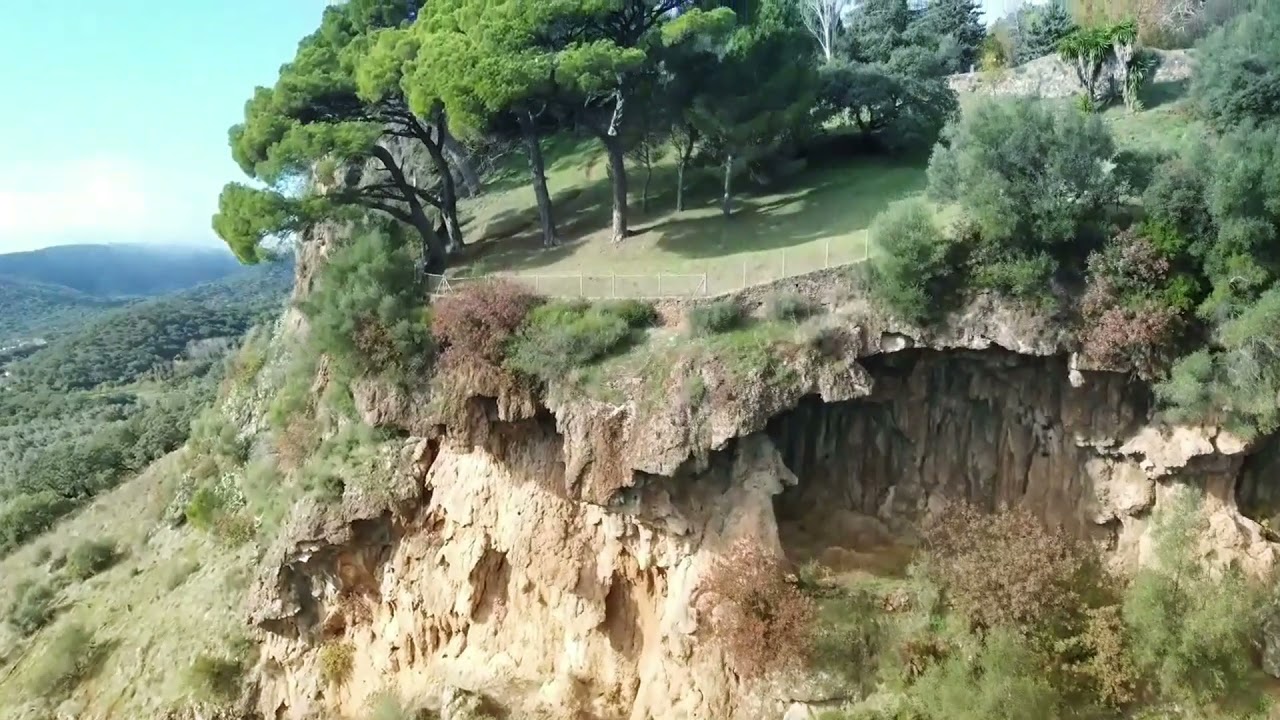 Peña de Arias Montano & Alajar.