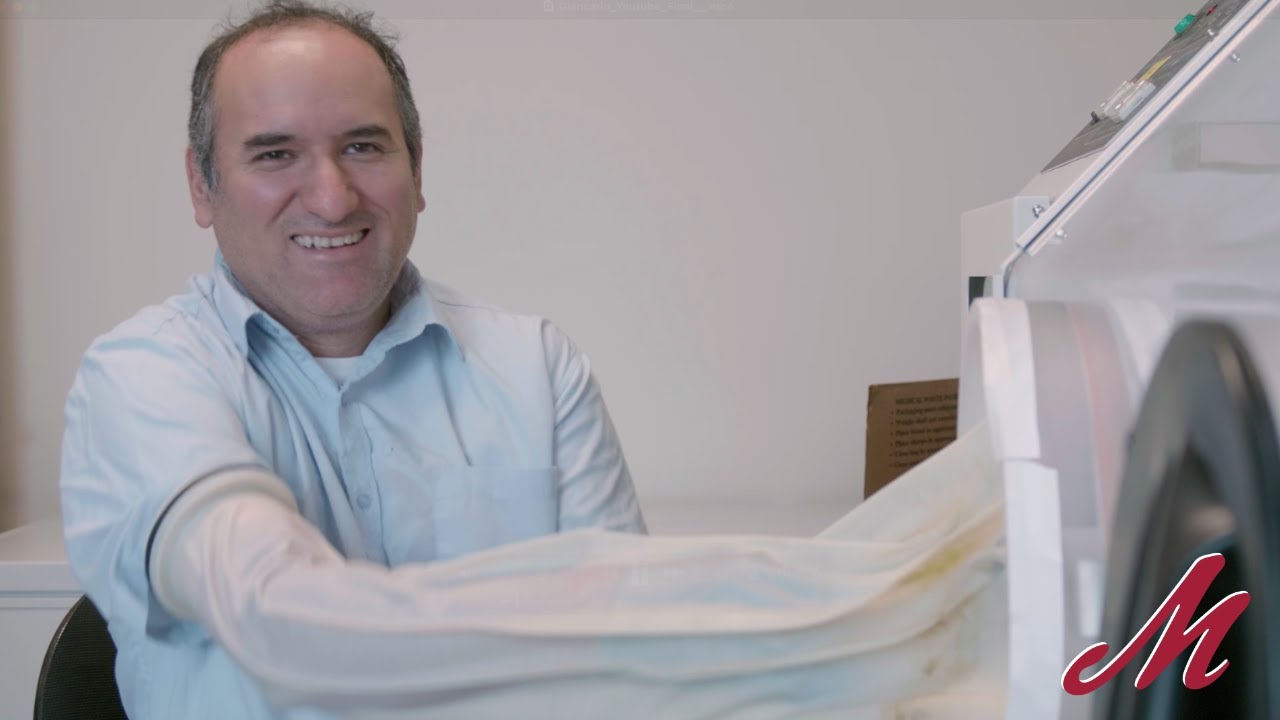 Look Inside the Lab Researching Vaping's Effects on the Oral Microbiome