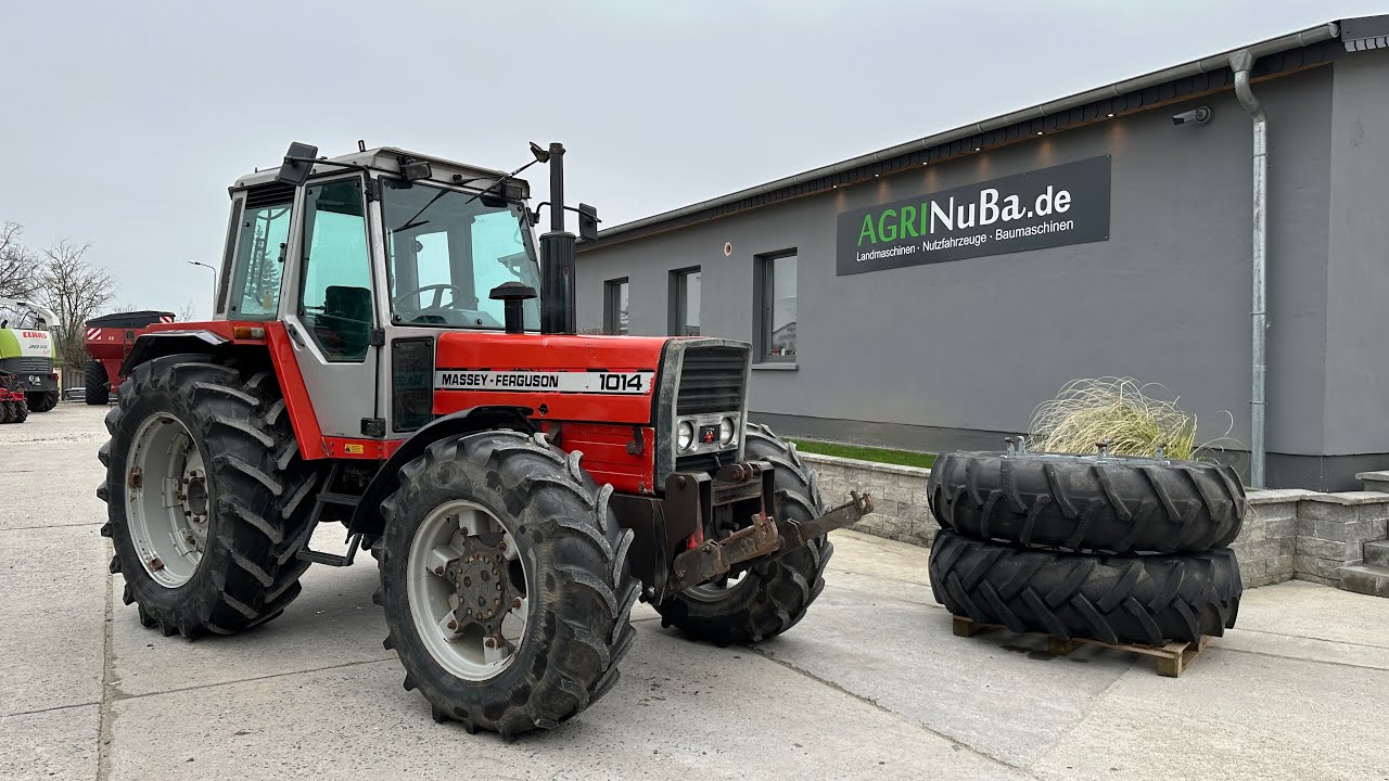 Traktor Massey Ferguson 1014 mit Zwillingsräder