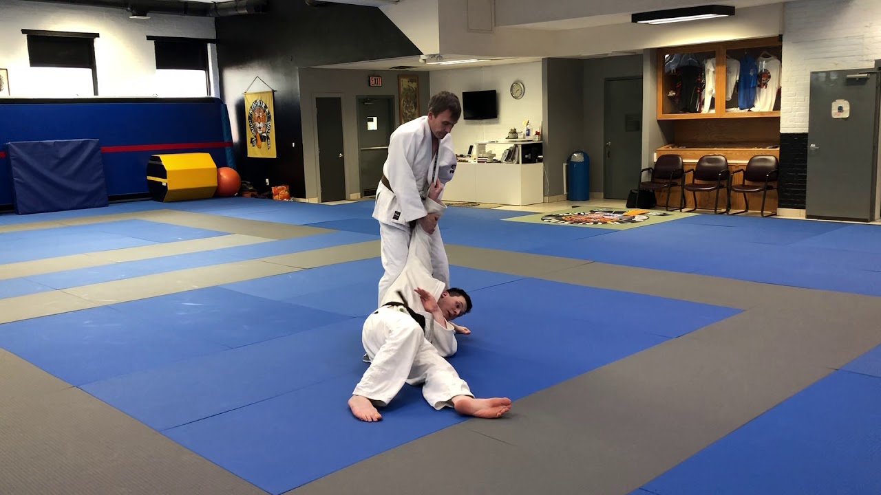 Judo shodan test:  Nage no kata