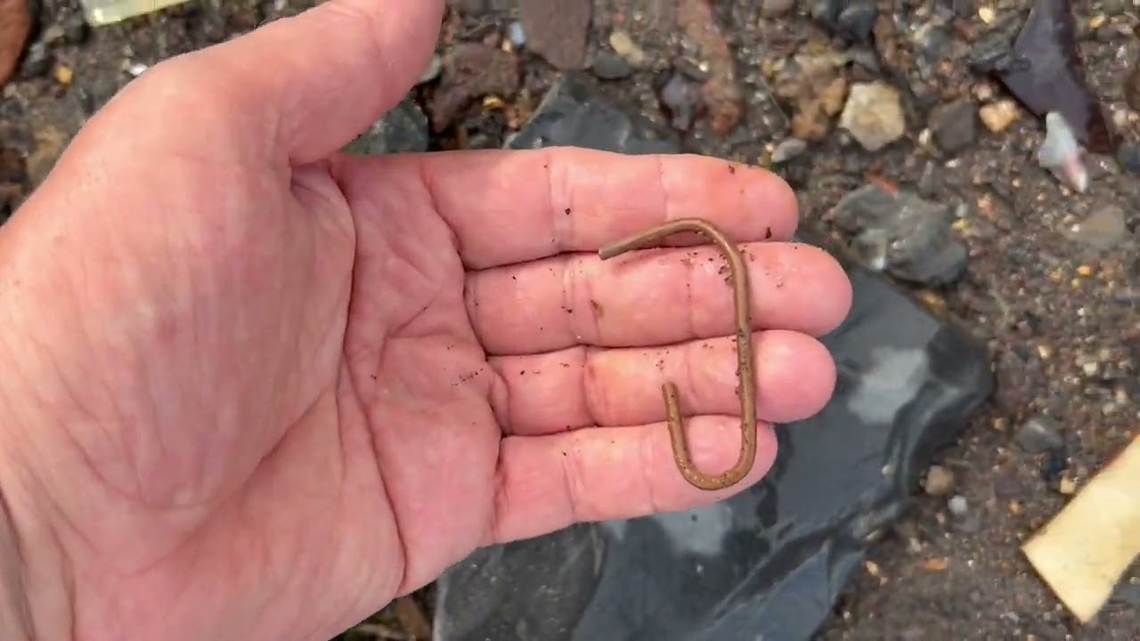 New unedited video of Mud Bagger, come along.