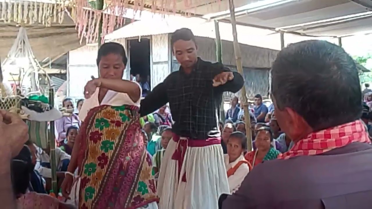 Muhri para ni kthoipanda