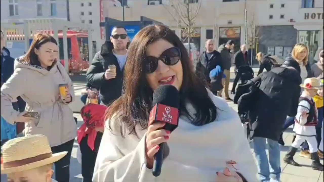 Târgul de Mărțișor, în centrul Turzii, într-o zi superbă de primăvară (01.03.2026)