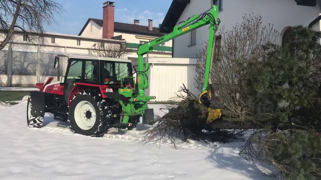 Steyr 948 mit Holzkran