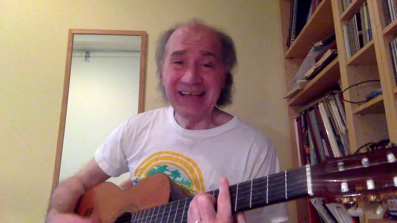 Perché PICCOLO UOMO è una canzone molto originale.