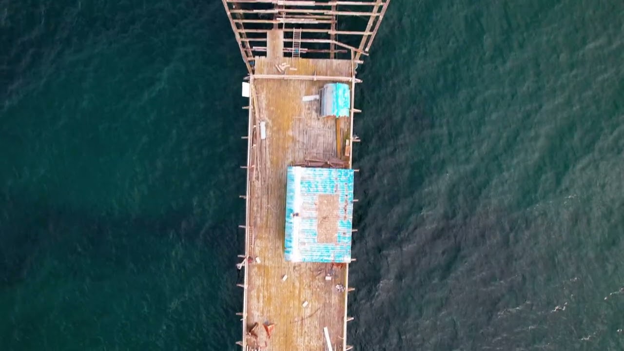 Teignmouth,  Devon. 4k drone footage.