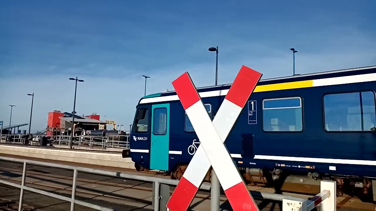 RB66 nach Niebüll vom Bahnhof Dagebüll Mole 