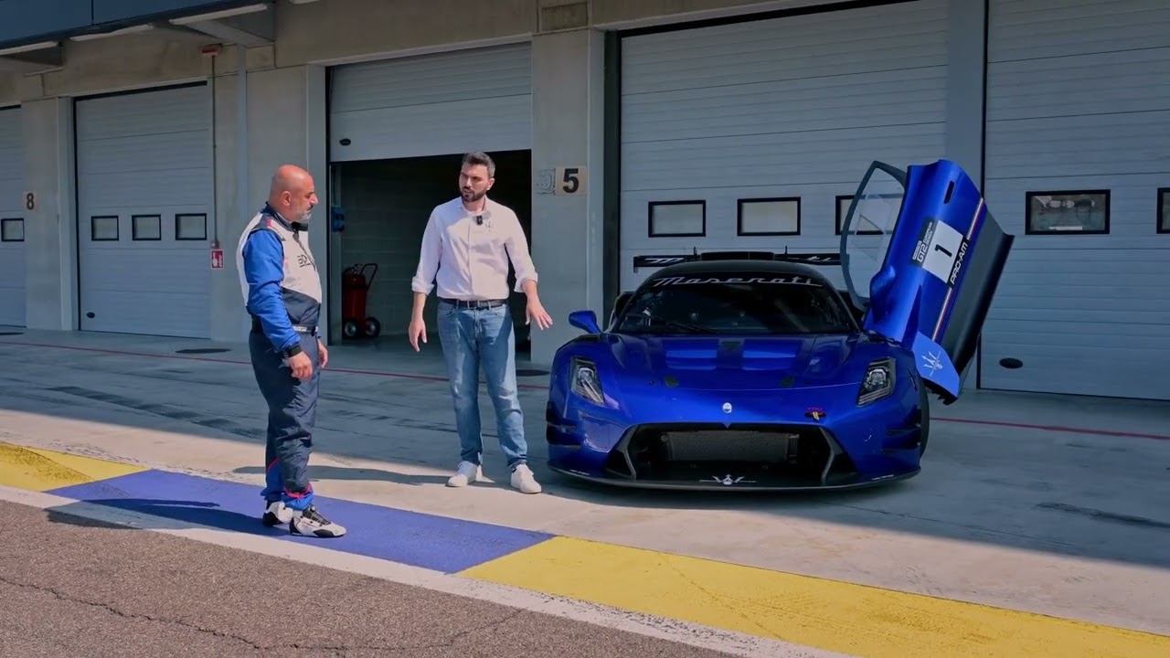 Maserati GT2: la prova di Ivan Capelli