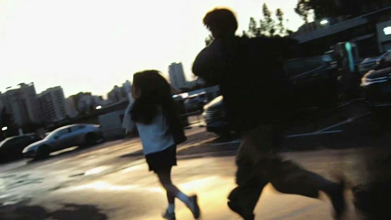 𝙿𝚕𝚊𝚢𝚕𝚒𝚜𝚝 탈출