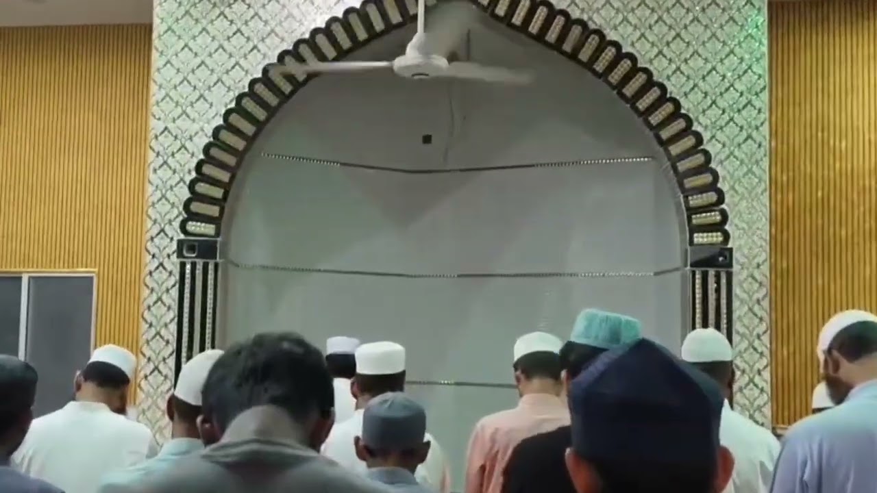 MAKKAH MASJID DHANBAD...MUFTI ASHIQUE ILAHI QASMI