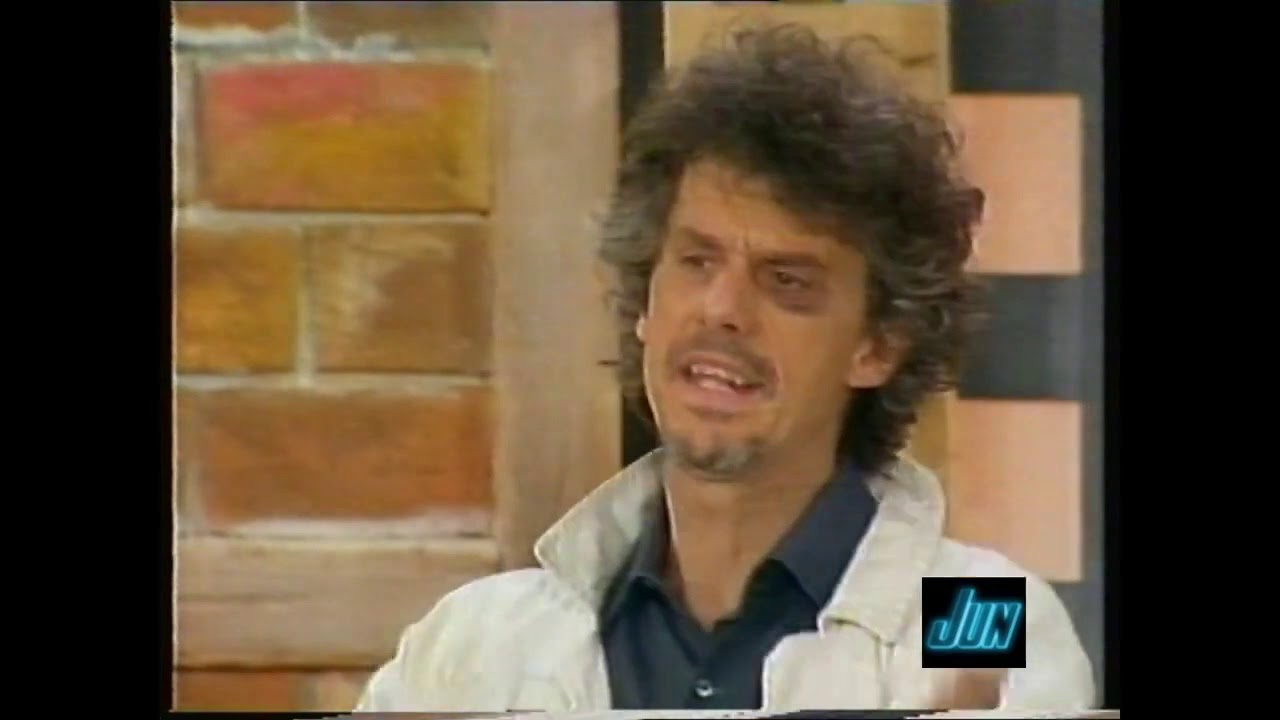 Zelig 2001 Paolo Migone   Viviamo in scatole   Vita nella pubblicita e vita reale