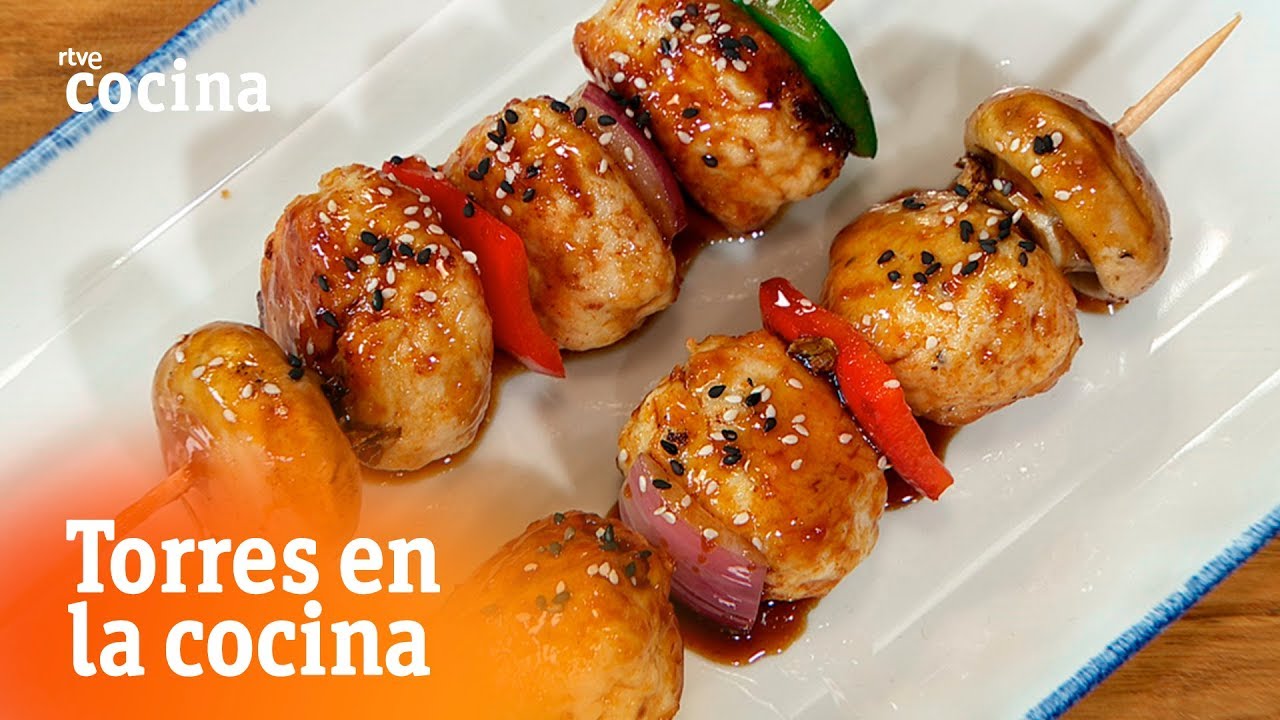Brocheta de albóndigas y pimientos - Torres en la Cocina | RTVE Cocina