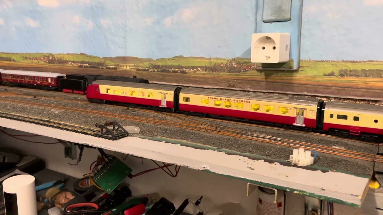 Märklin 3071 umgebaut auf HLA, ESU Loksound und LED Beleuchtung