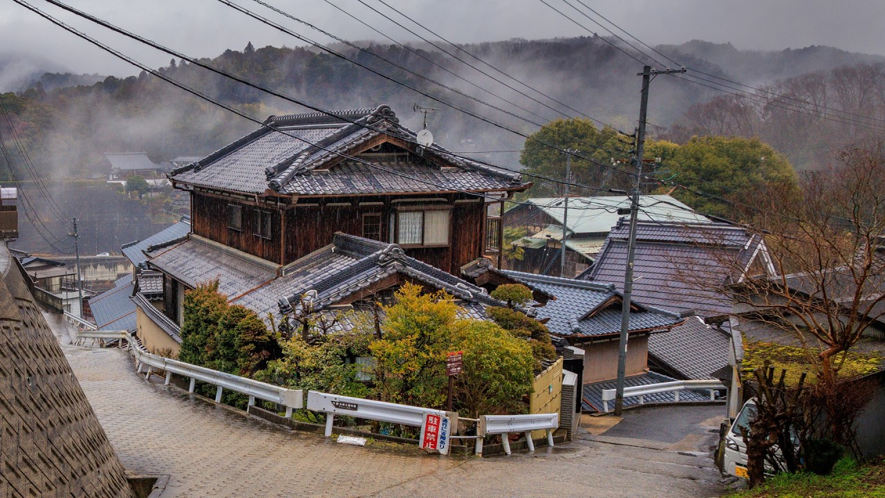 Rainy Walk through Rustic Hillside Village | Aina, Japan 4K Rain Sounds and Ambience
