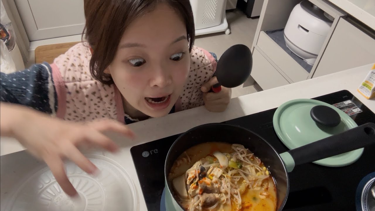 새벽에 몰래 마라탕 먹으면서 썰 풀기