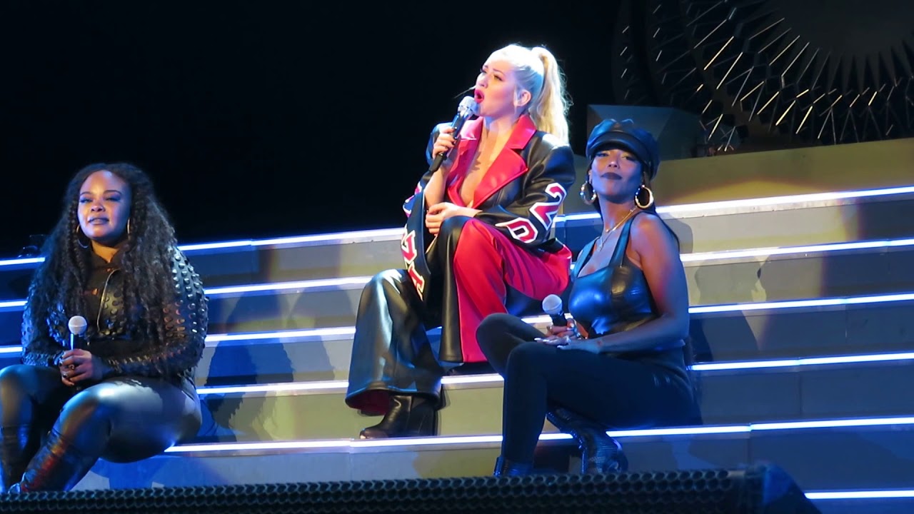 Christina Aguilera - Keep on Singin' My Song - live The Liberation Tour in Tulsa OK 11/4/2018